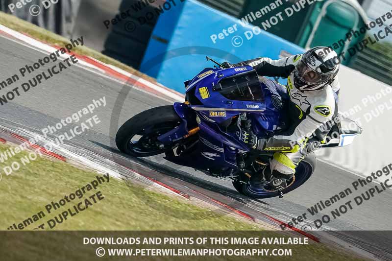 donington no limits trackday;donington park photographs;donington trackday photographs;no limits trackdays;peter wileman photography;trackday digital images;trackday photos